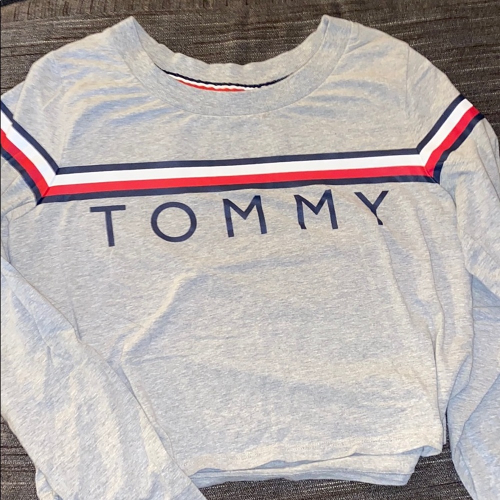 Tommy Hilfiger cropped long sleeve